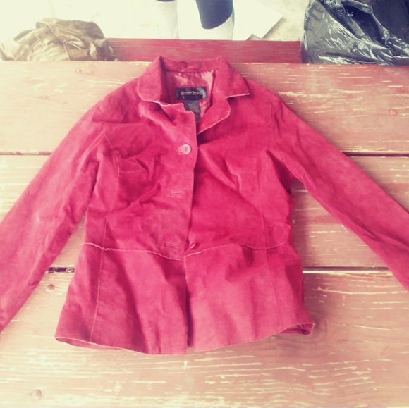 Jackets - Picture 3 of 4